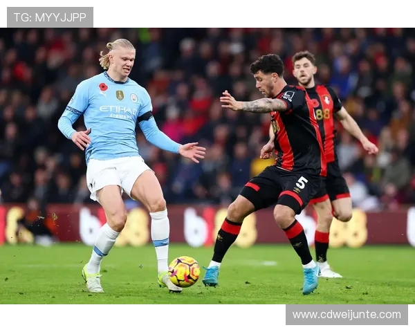 曼城官宣签下面具侠强化防线 英超冠军归属已成定局 曼城官宣签下面具侠强化防线 英超冠军归属已成定局