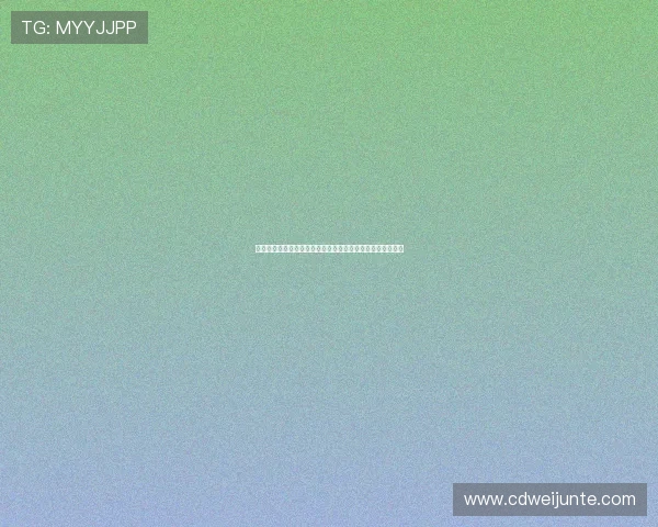 英格兰全国联赛突发意外球员头部相撞比赛中断紧急送医处理